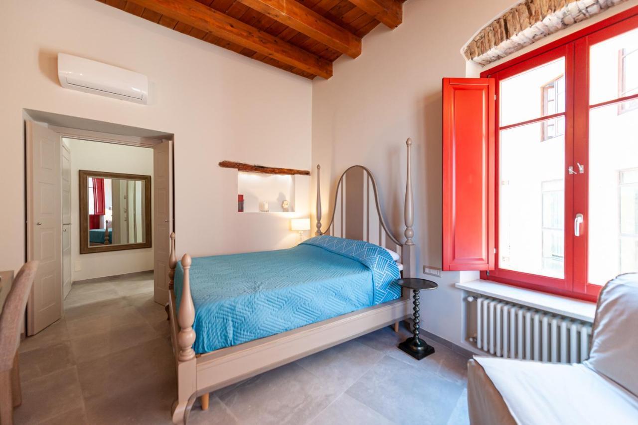 Domo Sofia Hotel Cagliari Bagian luar foto