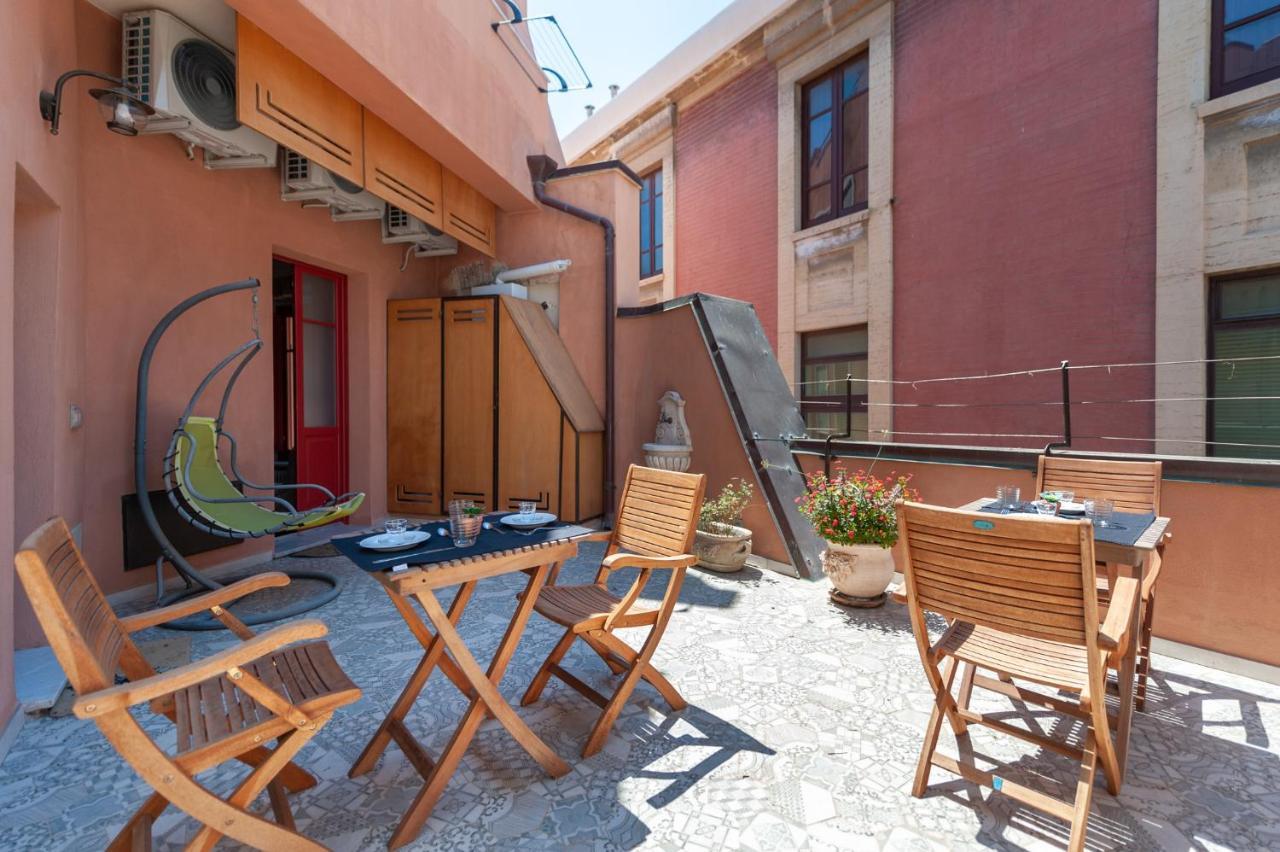 Domo Sofia Hotel Cagliari Bagian luar foto
